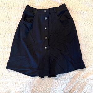 Vintage 80’s size 6 Black Mini Skort w/ Retro Silver Accent Buttons